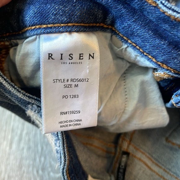 Risen size medium stretchy Distressed Blue Denim Shorts jeans - Picture 3 of 8